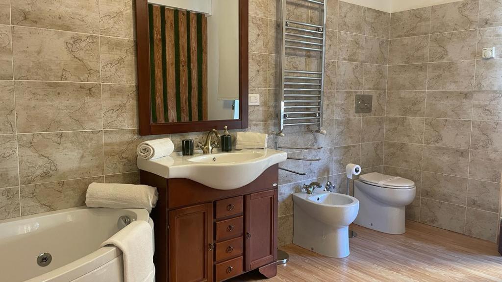 Doctor House Standard, Suites & Luxury Rooms Enna Exterior photo
